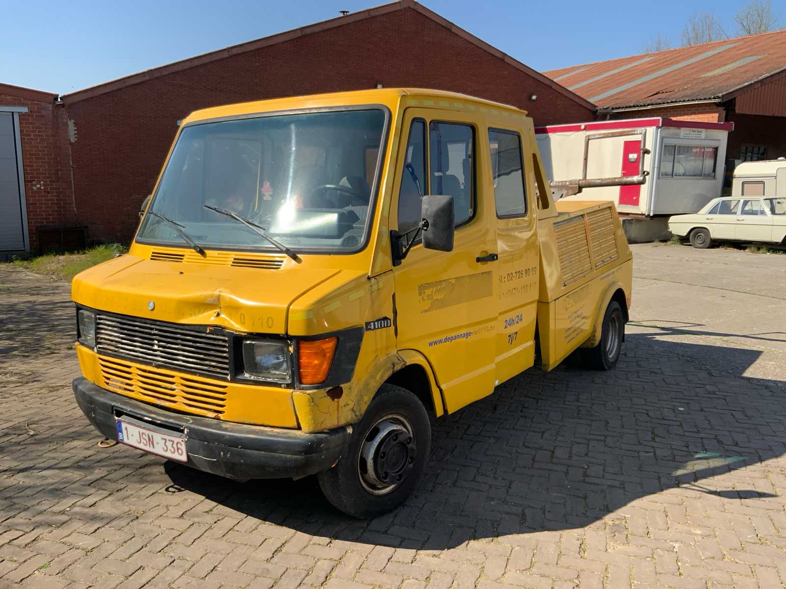 1994 Mercedes-Benz TN 410 DA Tow Truck