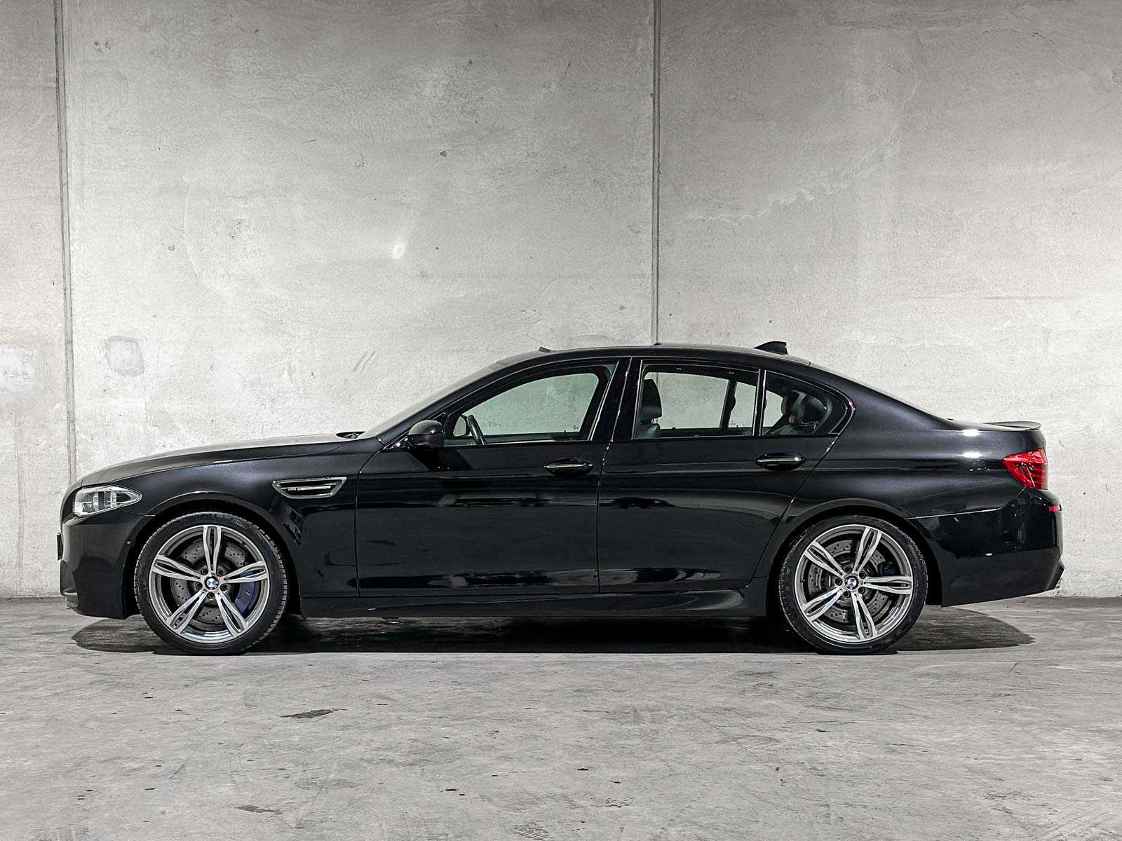 BMW M5 F10 4.4 V8 560PK 2014 5-Series, 3-ZLJ-94