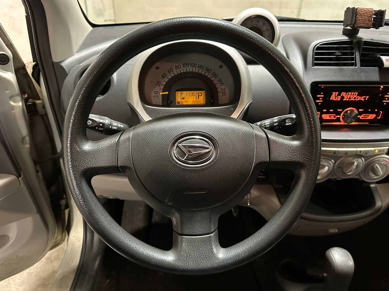 Daihatsu Sirion 2 1.3-16V Comfort 90pk 2005 (Origineel-NL) Automaat, 41-RP-TZ