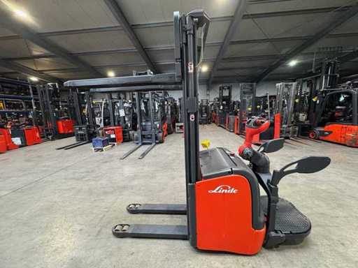 Servizio 2011 + UVV 02/2027 Linde L16AP 1.600kg Duplex Free Lift Pallet Truck Ant 1.205 ore