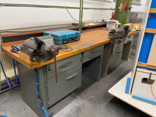   Workbench without contents