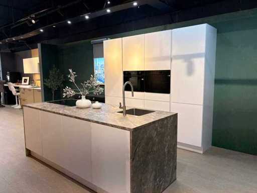 Nolte - Cucina espositiva con elettrodomestici Samsung