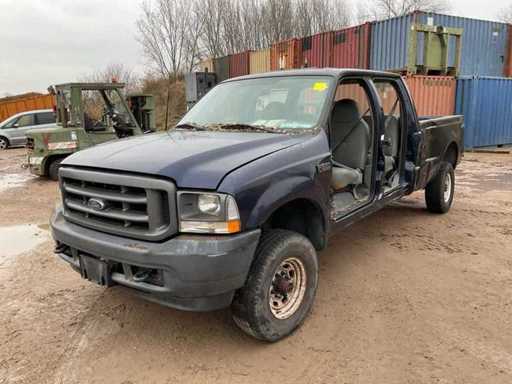 2003 Ford F-350 XL Super Duty Pickup Truck