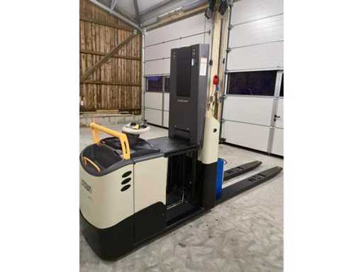 2016 Crown GPC 3060P Kommissionierer