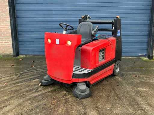 2022 Maclean Buster1300TE Zelfrijdende veegmachine