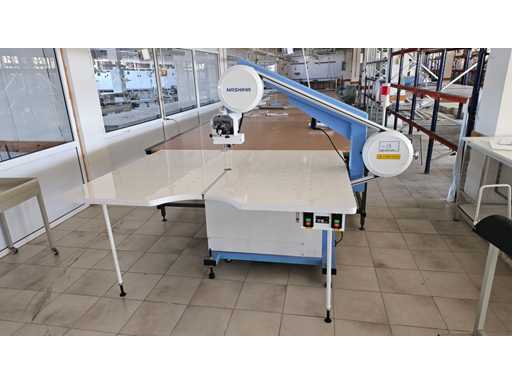 NASHIMA  Nashima Automatic Fabric End Cutter with Air-Cushion Table