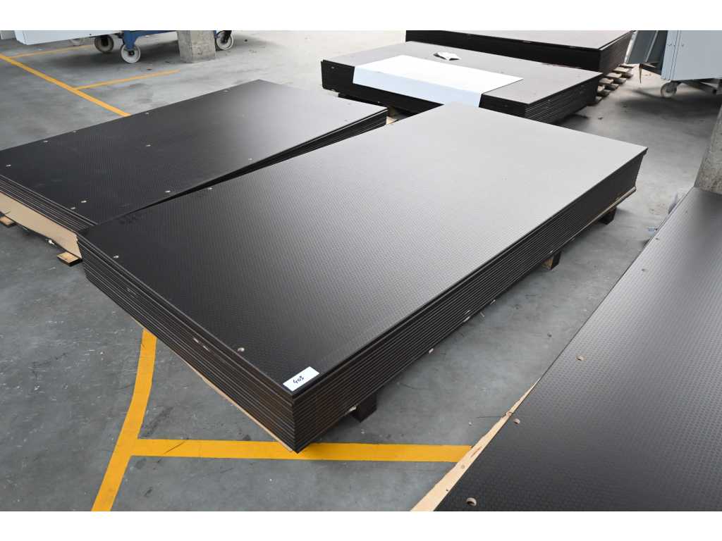 Concrete plywood slabs (17x)