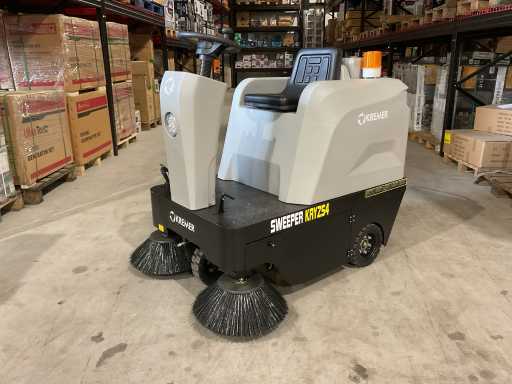 Zamiatarka Kremer 2025 Zamiatarka KRYZ54