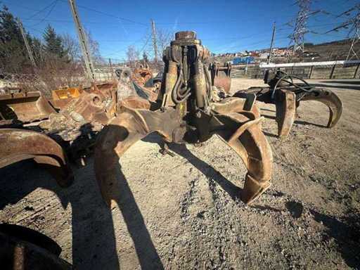 nr 9 - Hydraulic Rotating Grapple