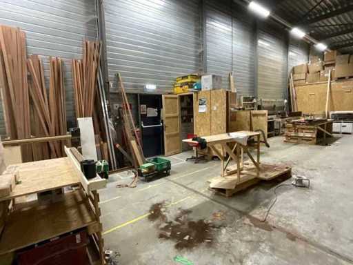Various building materials/workshop inventory