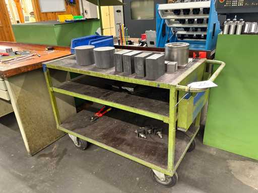   Tool trolley without contents