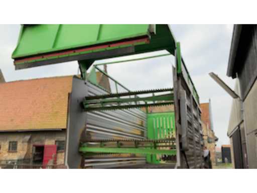 e694e101-f6b6-461a-bd76-725b9310b67d.mp4