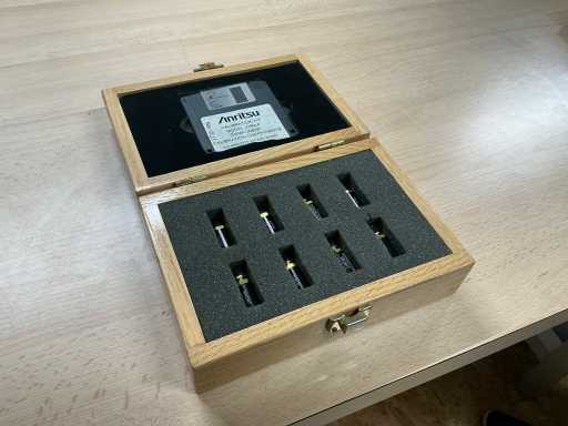 Anritsu 3750LF Calibration Kit