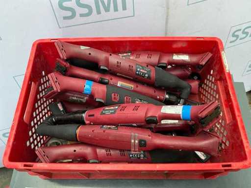 - Diverse unelte manuale