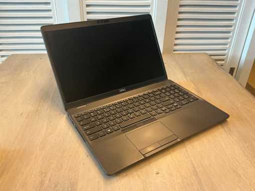 Notebooki — Dell Inc. — Latitude 5500