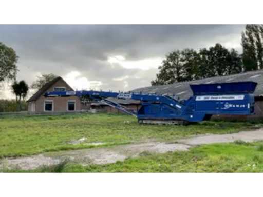 87e10b6d-aadd-4f27-8875-bb52069cdad4.mp4