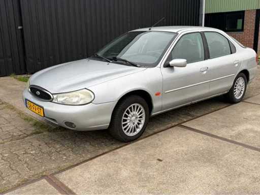 Ford - Mondeo - Mașină de pasageri - 2000