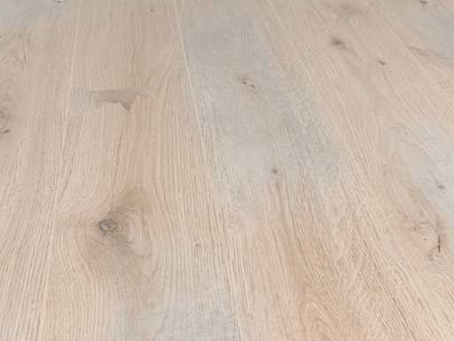 62 m2 planches stratifiées - 1383 x 193 x 8 mm