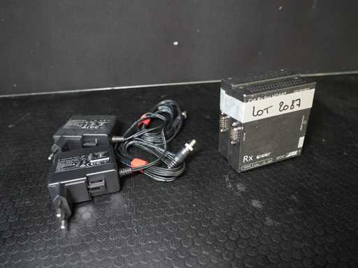 IDK - SET OF 2 SIGNAL CONVERTER HD BASS T - HDMI HDC-RH100-D - Video