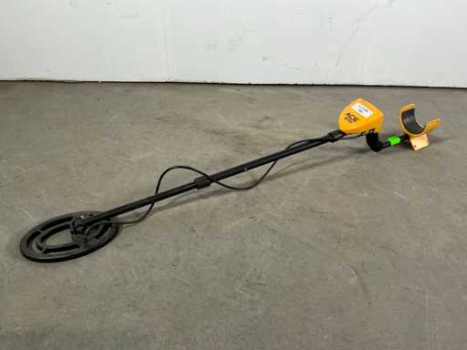 Wykrywacz metalu Garrett Ace 200i z 2018 roku (monety, biżuteria itp.)