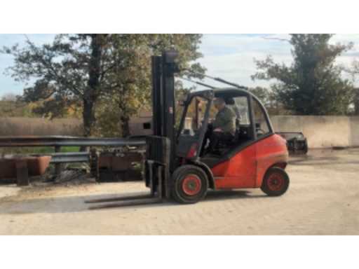 252a1baf-6269-4f8b-b798-8848583af022.mp4