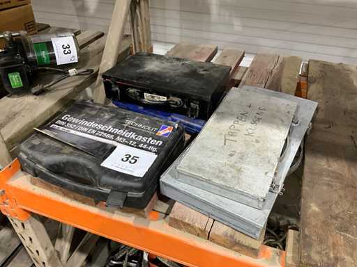 Verschiedene Threading-Sets (5x)