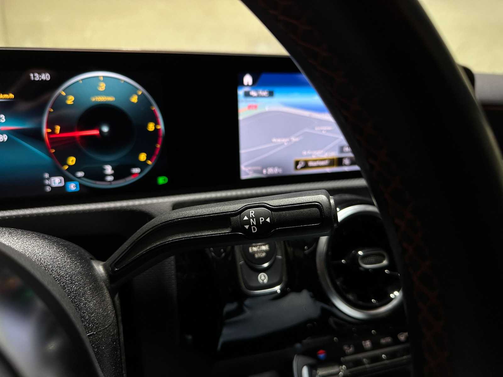 Mercedes-Benz A180 d Business Solution AMG 116pk 2018 (Origineel-NL) A-klasse, SR-559-F