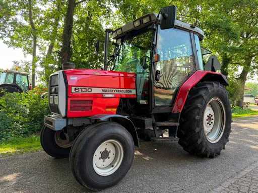 Tractor agricol Massey Ferguson 6130 Turbo cu tracțiune pe două roți din 1997