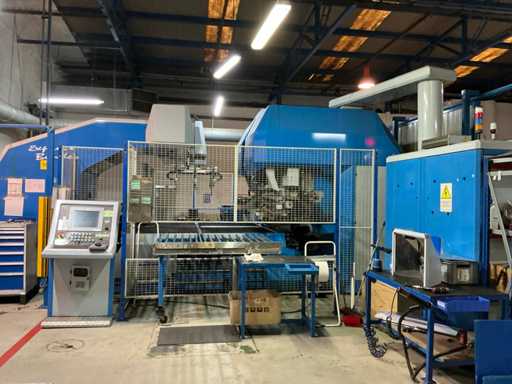 2002 FINN-POWER EB4 2160 200 CNC-Biegemaschinenlinie