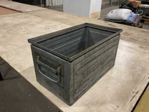 Schäfer Magazine Bin (88x)