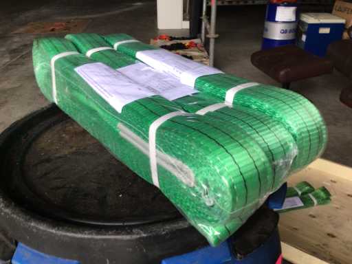 Facile à vivre - Duplex - 2 tonnes - 6 mètres - Sangle de levage (2x).