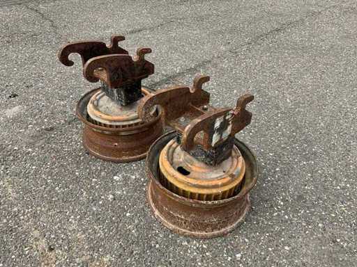 2x CW05 Kabelgeleider