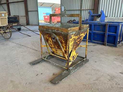 Beco Concrete Cube