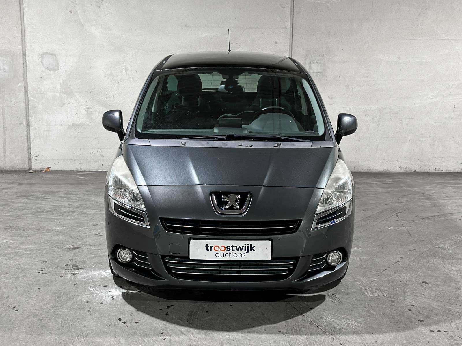 Peugeot 5008 1.6 VTi Active 5p. 120hp 2012, 77-TLK-4