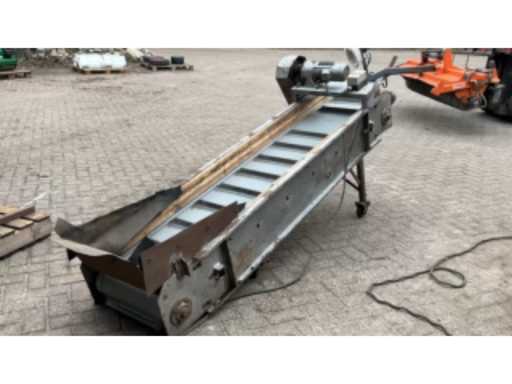 cc5c7212-53fa-4c81-9b04-ba6dc840789a.mp4