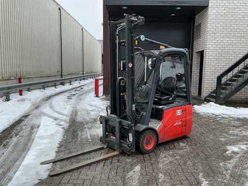 Linde - E15-01 - Stivuitoare - 2014