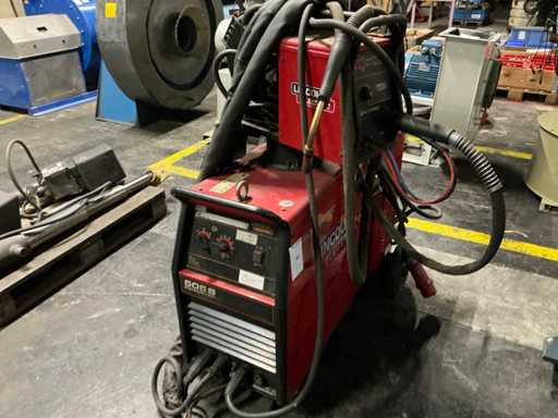 Lincoln Powertec 505S Welding Machine