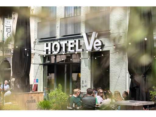 2 ore di benessere privato per 2 persone, inclusi 2 bicchieri di cava da Vé Wellness (Mechelen)