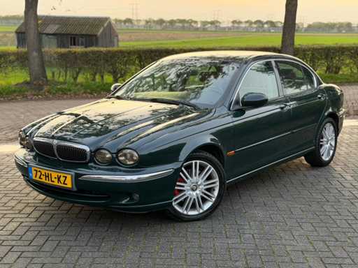 Jaguar X-type 2.5 V6 72-HL-KZ 