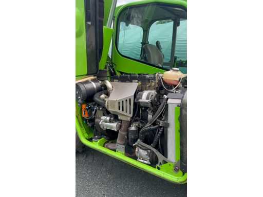 Merlo_Teleskoplader_AgrarHauser%2520(1).mp4