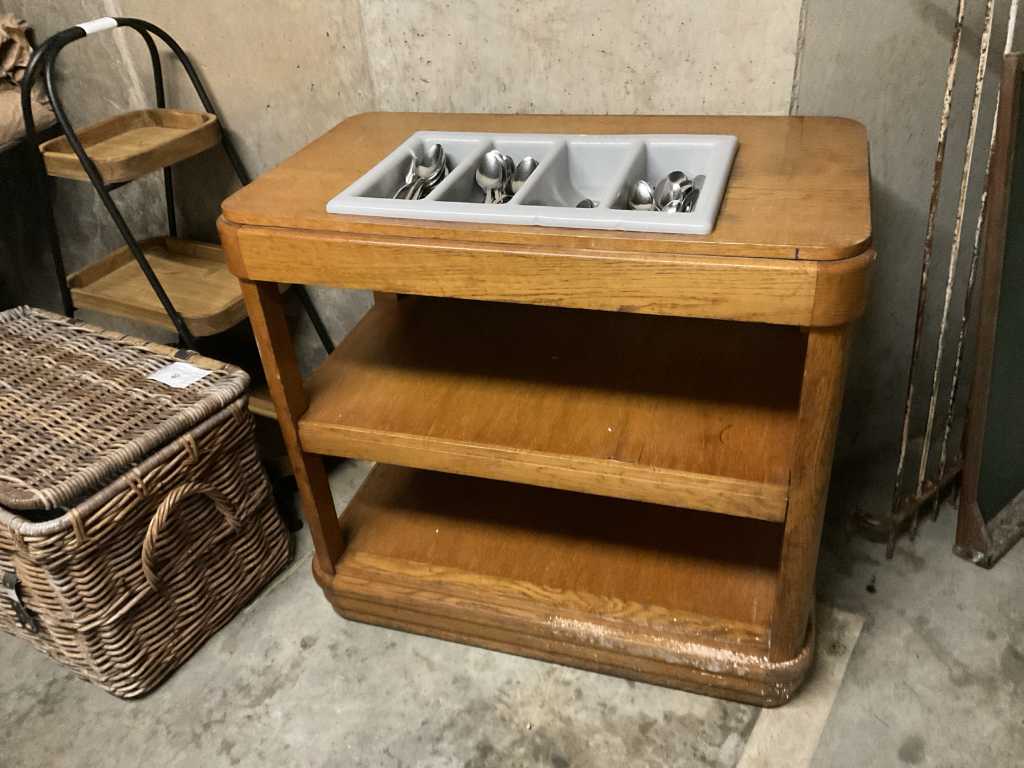 Service table