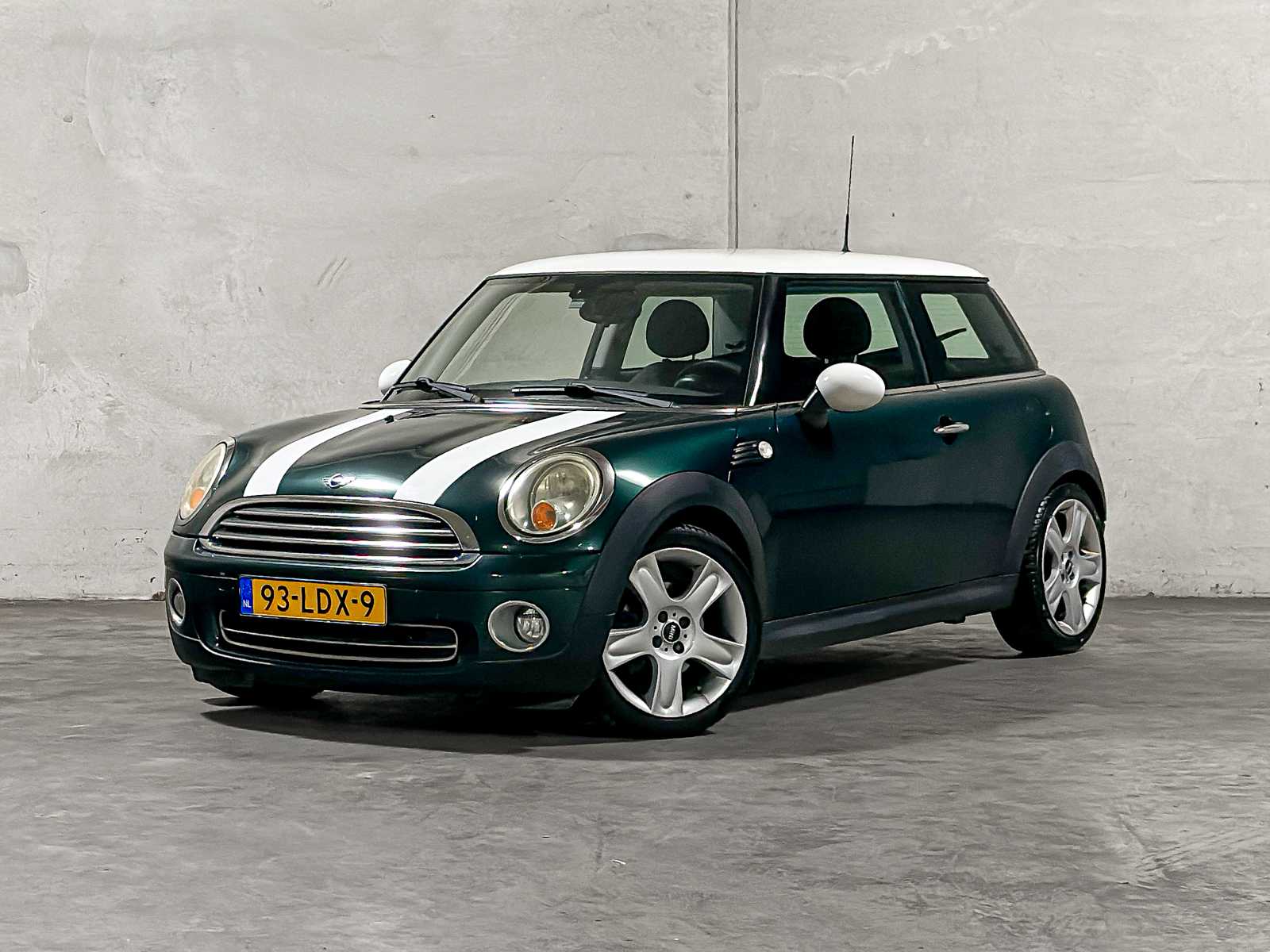 Personen- en bedrijfsauto's te Tiel