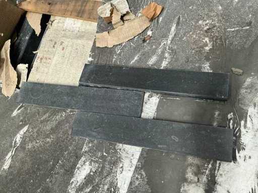Kilkenny Limestone super Partij natuursteen plinten ca 300 lm
