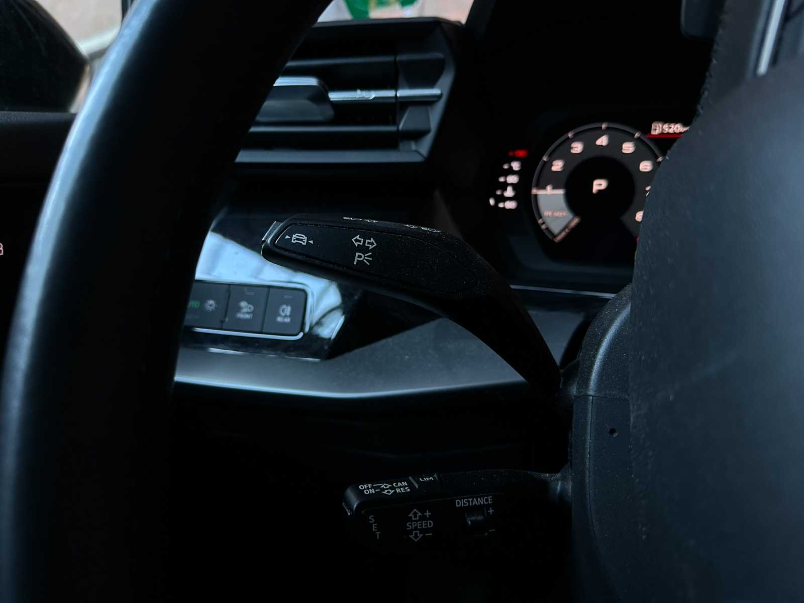 Audi A3 Sportback 35 TFSI Business Edition S Tronic 150pk 2021 (Origineel-NL + 1e Eigenaar), L-816-PG