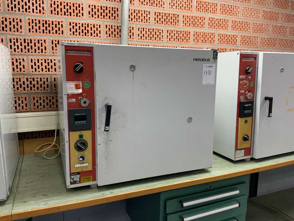 Hereaus T5050 Laboratory Oven