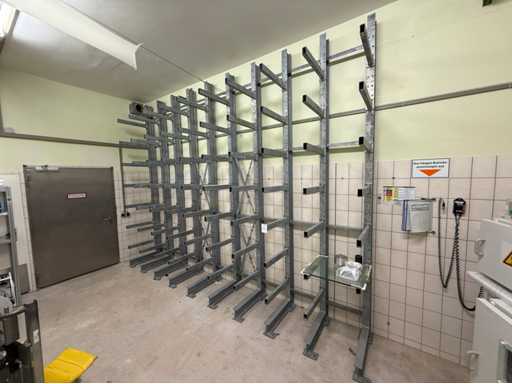 1998 Fischer Cantilever Rack
