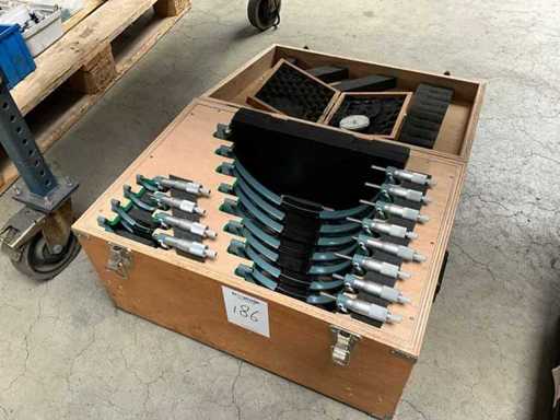 Mitutoyo Micrometer set