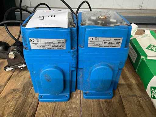 Pompe doseuse péristaltique Etatron BH3-V Norprene (2x)