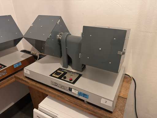 James Heal - Pilling-Tester