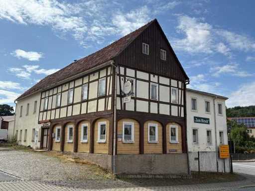 Catering facility with hall and rooms on 546 m² plot in Bertsdorf-Hörnitz - Germany